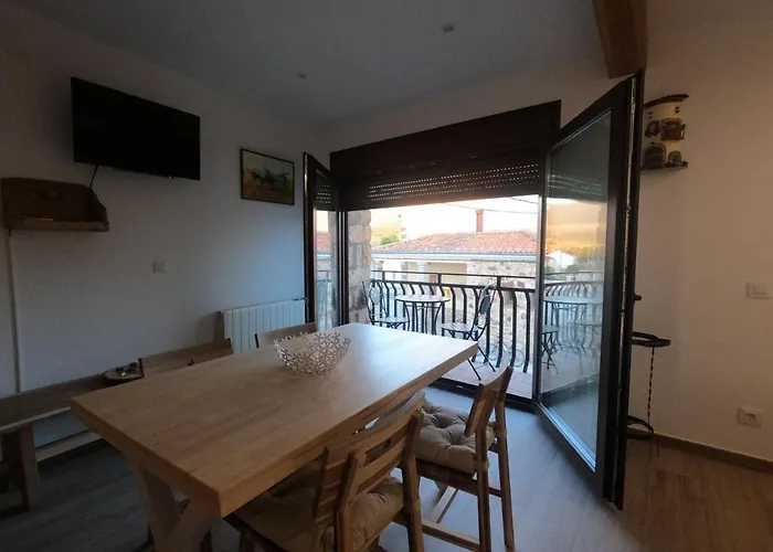 Sierra Y Mar Aldealengua De Pedraza